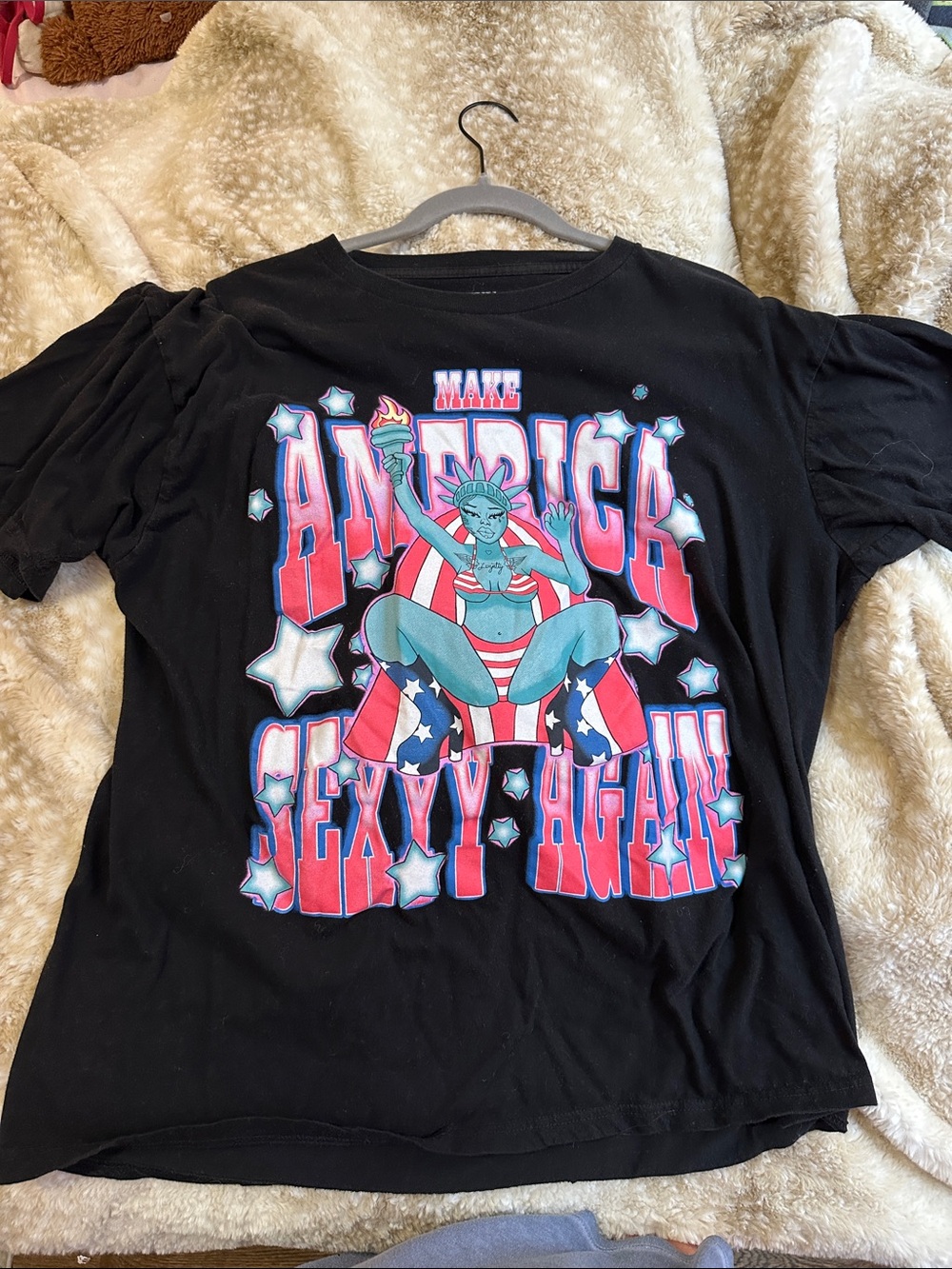 Make America Sexy Again Graphic Tee - Black